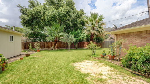 Houston 1-story, 3-bed 10307 Scofield Lane-idx