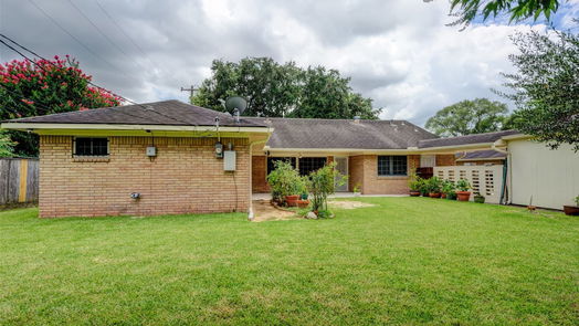 Houston 1-story, 3-bed 10307 Scofield Lane-idx