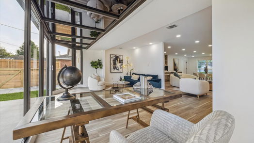 Houston 1-story, 4-bed 5755 Valkeith Drive-idx