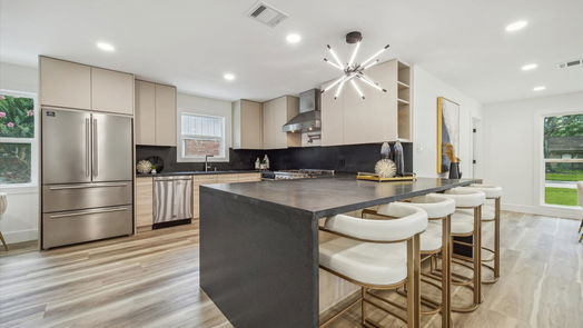 Houston 1-story, 4-bed 5755 Valkeith Drive-idx