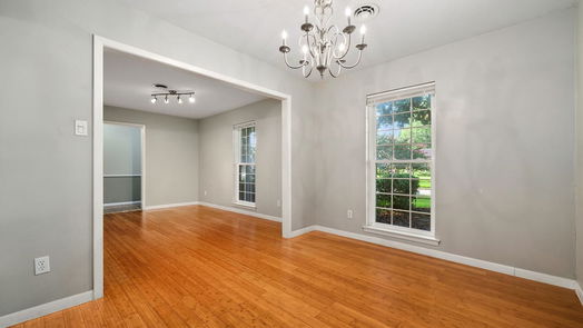 Houston 1-story, 3-bed 5450 Loch Lomond Drive-idx