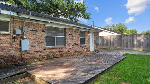 Houston 1-story, 3-bed 5450 Loch Lomond Drive-idx