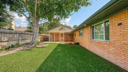 Houston 1-story, 3-bed 5610 Braesvalley Drive-idx