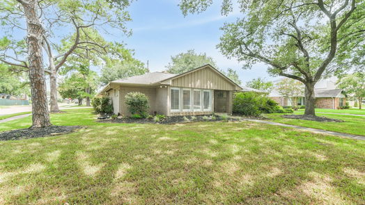 Houston 1-story, 3-bed 5054 Wigton Drive-idx