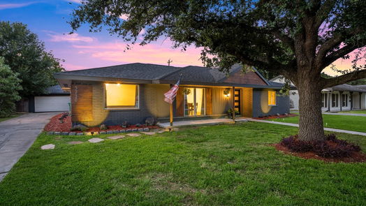 Houston 1-story, 3-bed 5238 Willowbend Boulevard-idx