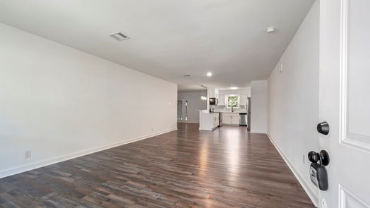 Houston 1-story, 3-bed 5526 Jackwood Street-idx