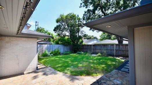 Houston 1-story, 4-bed 6222 Braesheather Circle-idx