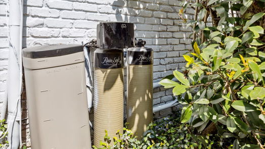 Houston 1-story, 4-bed 5743 Cheena Drive-idx