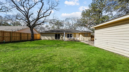 Houston 1-story, 3-bed 9003 Pontiac Drive-idx