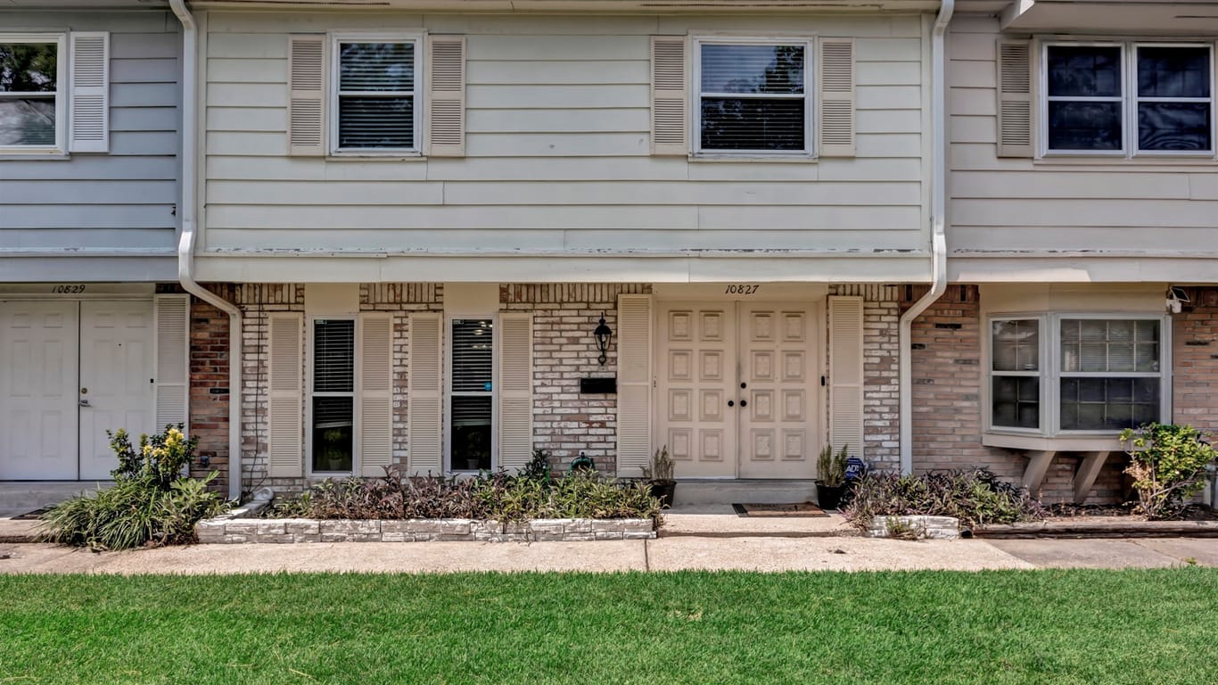 Houston 2-story, 3-bed 10827 Sandpiper Drive 186-idx