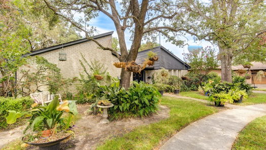 Houston 1-story, 4-bed 6114 Hummingbird Street-idx