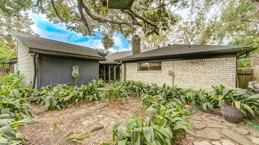 Houston 1-story, 4-bed 6114 Hummingbird Street-idx