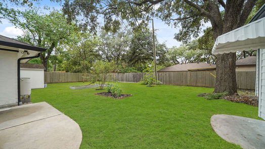 Houston 1-story, 4-bed 5447 Kingfisher Drive-idx