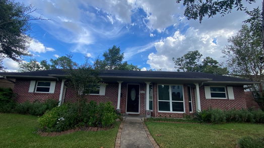 Houston 1-story, 3-bed 5303 Maple Street-idx