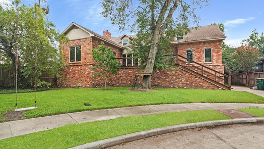 Houston 2-story, 6-bed 9703 Oasis Drive-idx