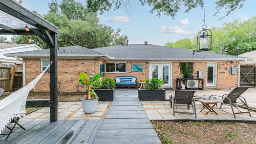 Houston 1-story, 4-bed 6102 Lymbar Drive-idx