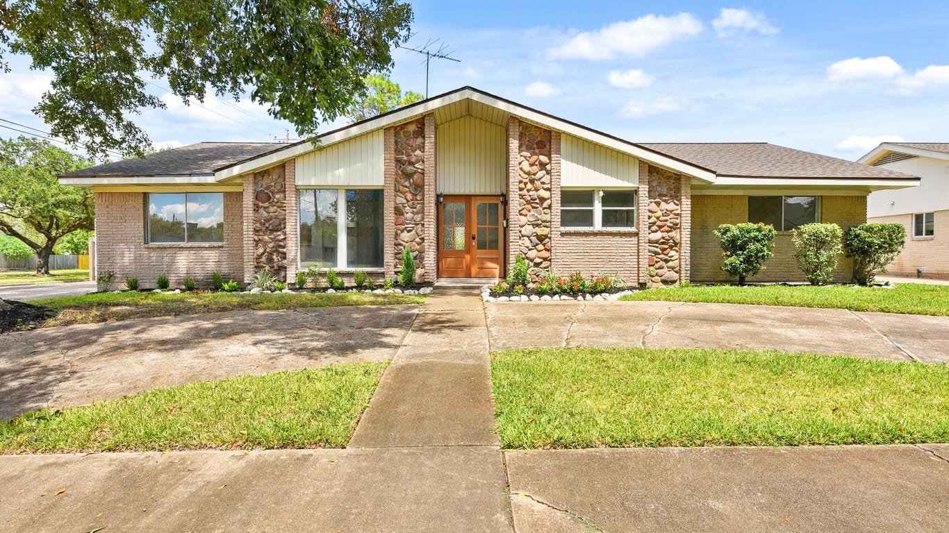 Houston 1-story, 7-bed 5762 Birdwood Road-idx