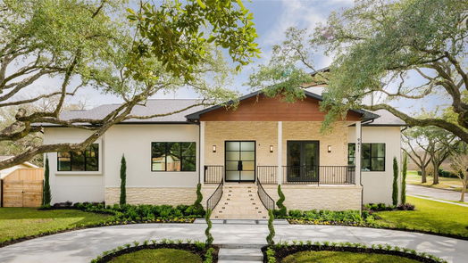 Houston 2-story, 5-bed 9411 Braesheather Court-idx