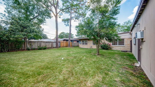 Houston 1-story, 3-bed 5403 Beechnut Street-idx