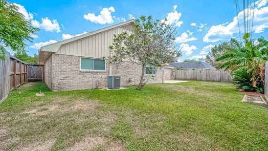 Houston 1-story, 3-bed 10830 Bob White Drive-idx