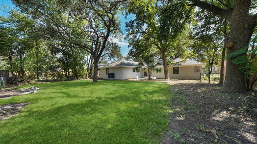 Houston 1-story, 3-bed 5450 Redstart Street-idx