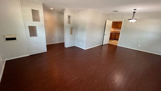 Houston 1-story, 4-bed 5402 BEECHNUT Street-idx