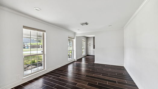 Houston null-story, 3-bed 4934 Valkeith Drive-idx