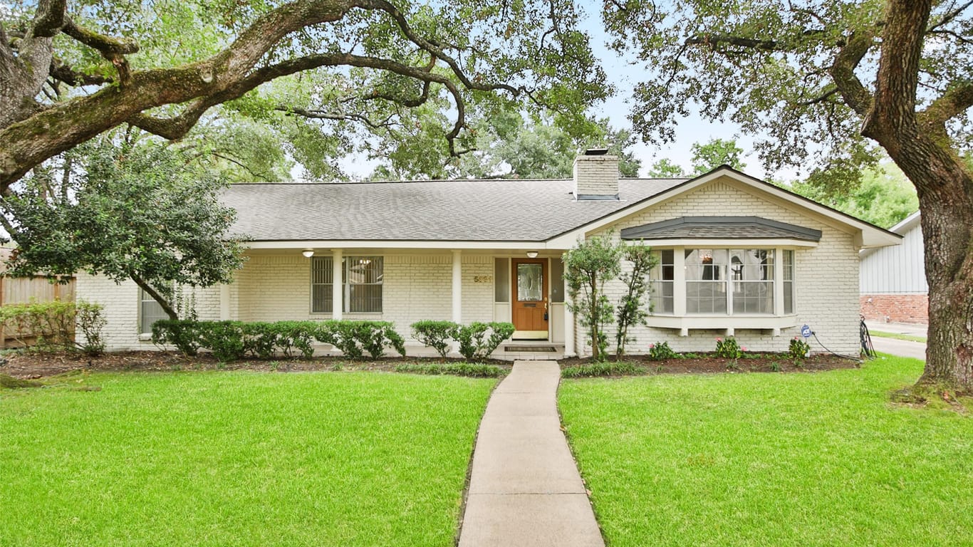 Houston null-story, 4-bed 5331 Valkeith Drive-idx