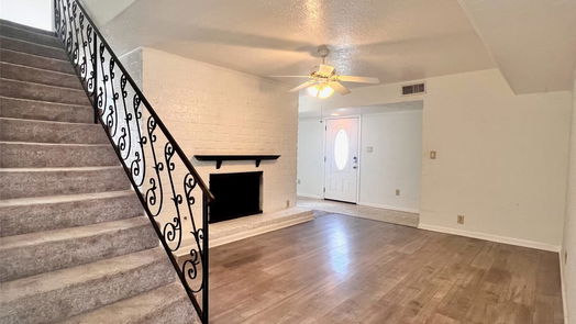 Houston 2-story, 5-bed 5851 S Braeswood Boulevard-idx