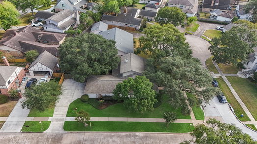 Houston 2-story, 4-bed 8903 Birdwood Court-idx