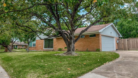 Houston null-story, 3-bed 4902 Wigton Drive-idx