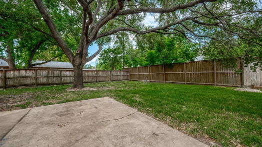 Houston null-story, 3-bed 4902 Wigton Drive-idx