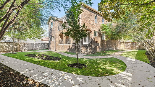 Houston 2-story, 4-bed 9714 Braesmont Drive-idx