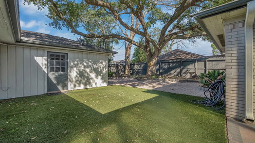 Houston 1-story, 4-bed 6046 Yarwell Drive-idx