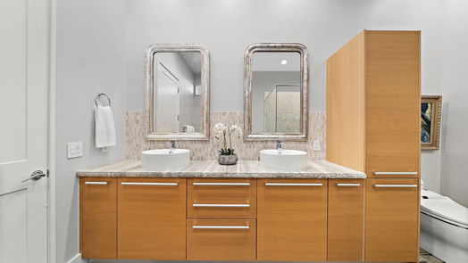 Houston null-story, 2-bed 2727 Kirby Drive 20B-idx