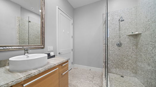 Houston null-story, 2-bed 2727 Kirby Drive 20B-idx