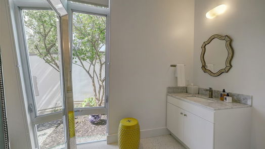 Houston 1-story, 4-bed 1853 Lexington Street-idx
