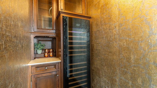 Houston null-story, 2-bed 2727 Kirby Drive 8D-idx