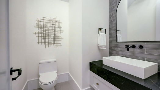 Houston 2-story, 5-bed 1948 Portsmouth Street-idx