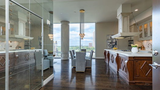 Houston null-story, 2-bed 2727 Kirby Drive 8D-idx