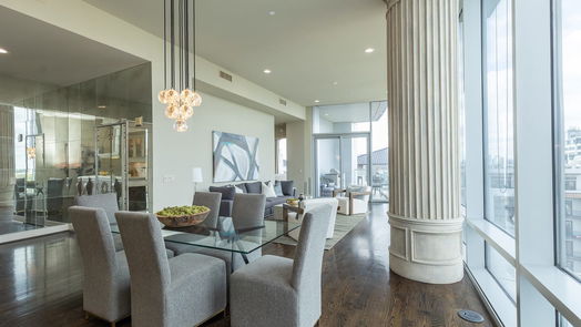 Houston null-story, 2-bed 2727 Kirby Drive 8D-idx