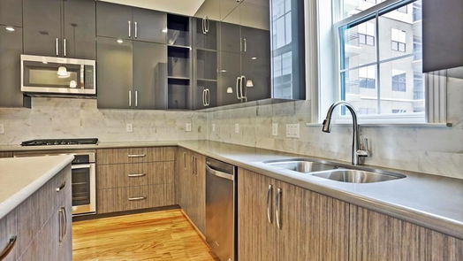 Houston 3-story, 3-bed 2303 Richton C-idx