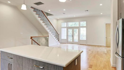 Houston 3-story, 3-bed 2303 Richton C-idx