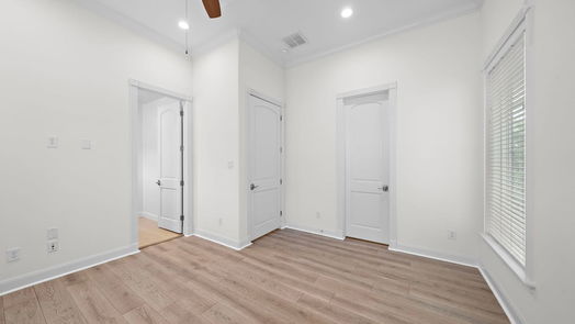 Houston 3-story, 3-bed 2303 Richton C-idx