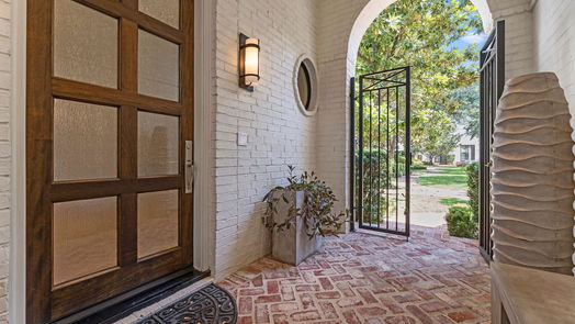 Houston 3-story, 4-bed 3224 Bammel Lane-idx