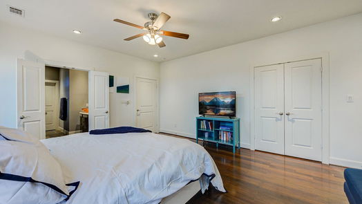 Houston 3-story, 3-bed 1821 W Main Street E-idx