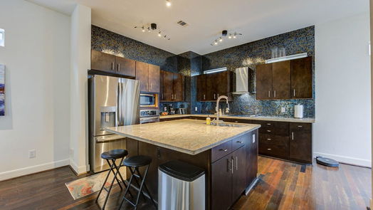Houston 3-story, 3-bed 1821 W Main Street E-idx