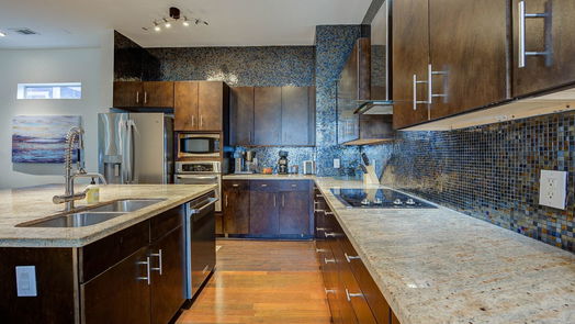 Houston 3-story, 3-bed 1821 W Main Street E-idx
