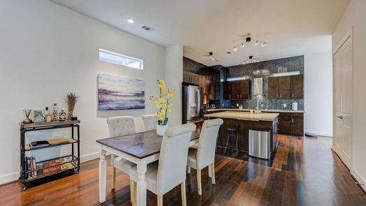 Houston 3-story, 3-bed 1821 W Main Street E-idx