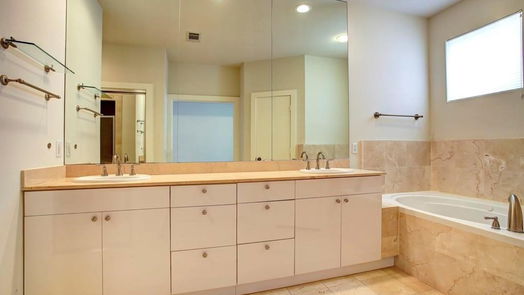 Houston 3-story, 3-bed 2437 South Blvd Boulevard 10-idx